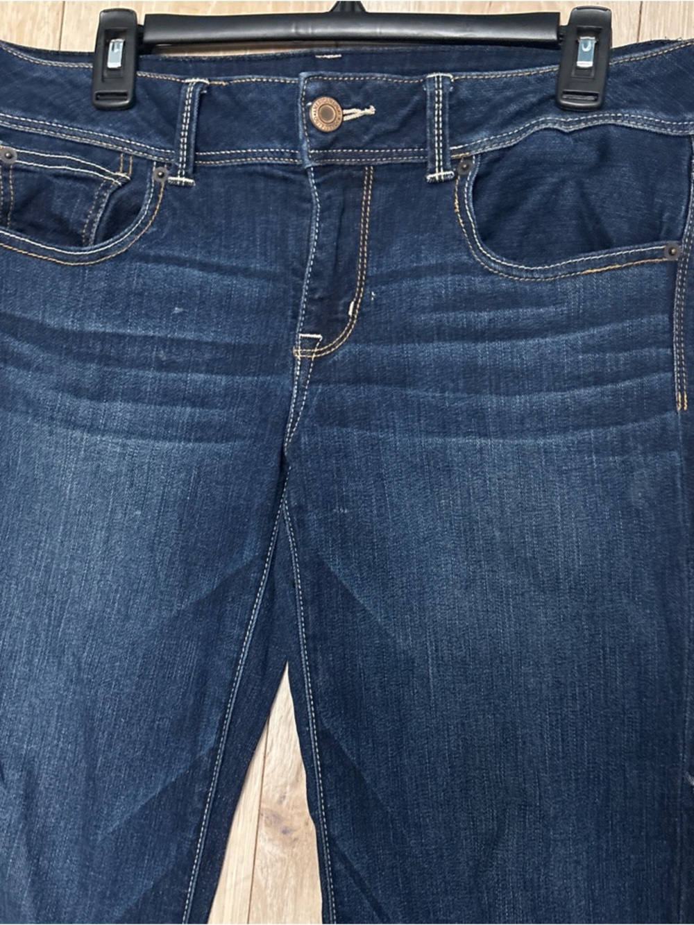 American Eagle Outfitters Women's Dark Blue Straight Leg Jeans